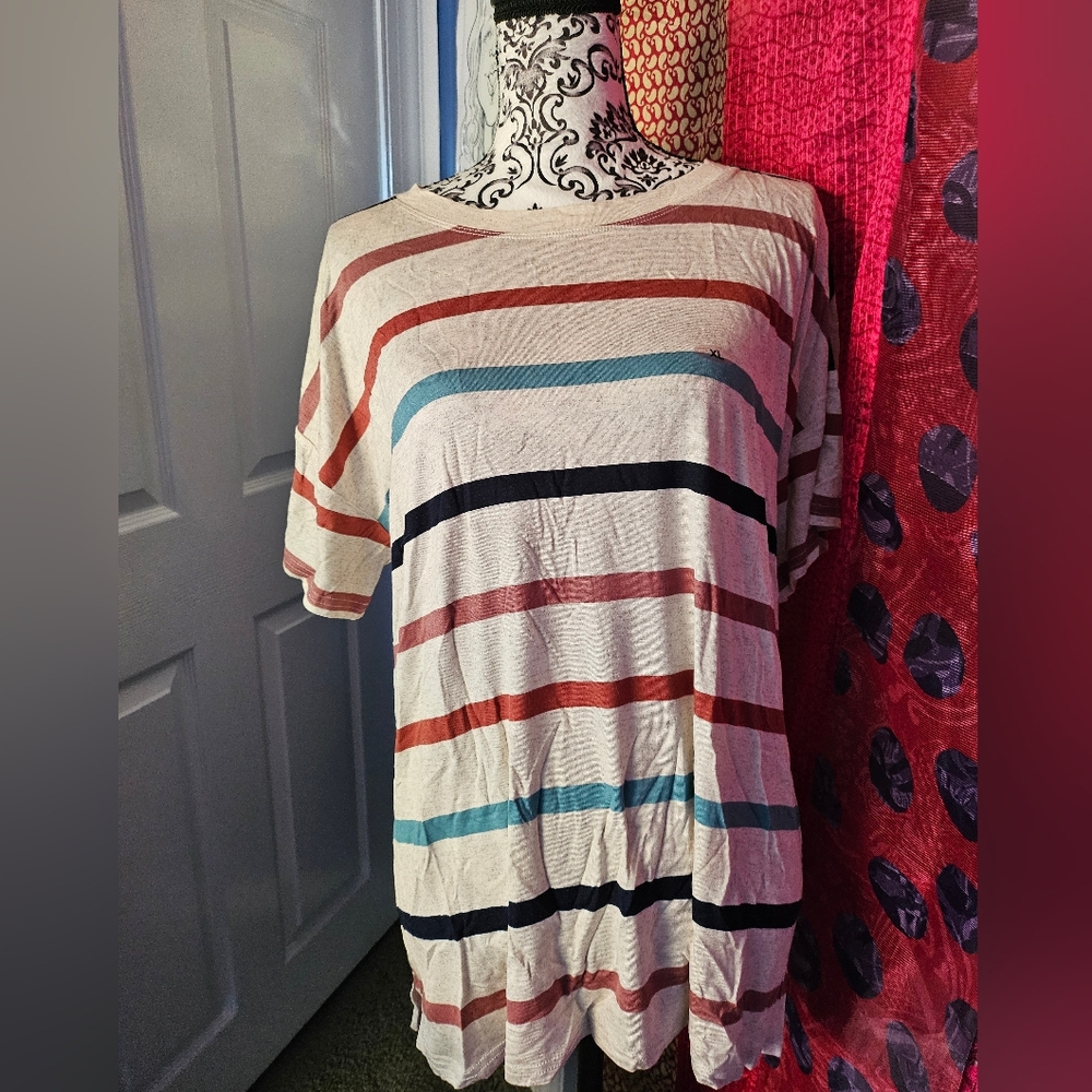 Maurices XL striped T shirt